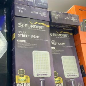 Solaire Street Light